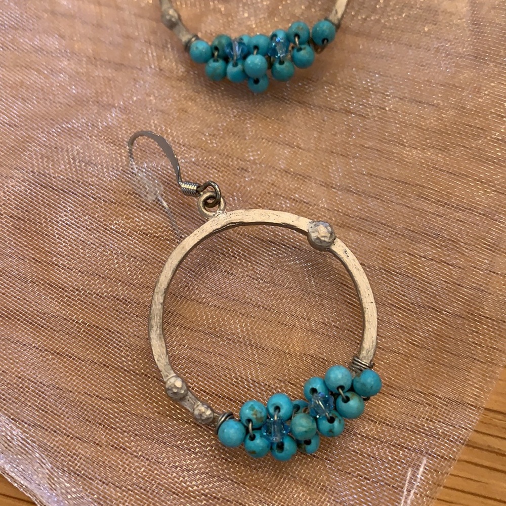 Custom Earrings ~Silver Tone~ Turquoise Aqua Beads - Picture 9 of 9
